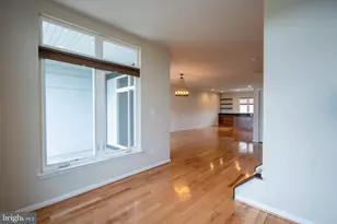 21027 Ashburn Heights Dr, Ashburn, VA 20148 - Photo 11