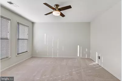 42506 Oxford Forest Circle, Chantilly, VA 20152 - Photo 31