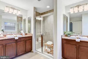 42506 Oxford Forest Cir, Chantilly, VA 20152 - Photo 47