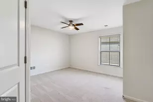 42506 Oxford Forest Cir, Chantilly, VA 20152 - Photo 35