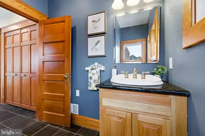 126 S 29th Street, Purcellville, VA 20132 - Photo 29