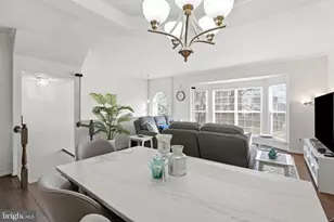 18525 Sierra Springs Square, Leesburg, VA 20176 - Photo 9