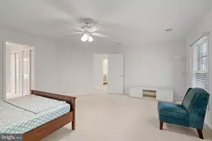 20913 Solomons Ct, Sterling, VA 20165 - Photo 19