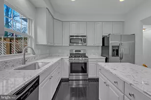 20523 Ashley Terrace, Sterling, VA 20165 - Photo 13