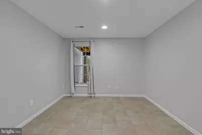 20523 Ashley Terrace, Sterling, VA 20165 - Photo 5