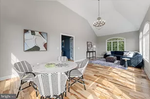 18132 Shenstone Ct, Leesburg, VA 20175 - Photo 9