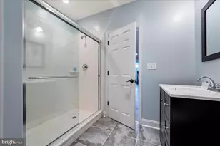 18132 Shenstone Ct, Leesburg, VA 20175 - Photo 53