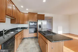 42759 Locklear, Chantilly, VA 20152 - Photo 7