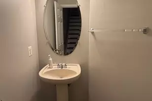 528 Mcarthur Terrace NE, Leesburg, VA 20176 - Photo 9