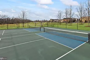 44483 Wolfhound Sq, Ashburn, VA 20147 - Photo 29