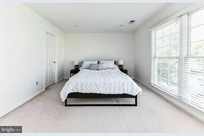 46342 Summerhill Place, Sterling, VA 20165 - Photo 17