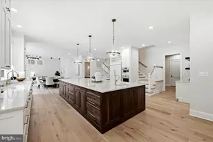 22597 Redhill Manor Ct, Leesburg, VA 20175 - Photo 37