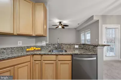 42531 Rockrose Square #302, Brambleton, VA 20148 - Photo 23