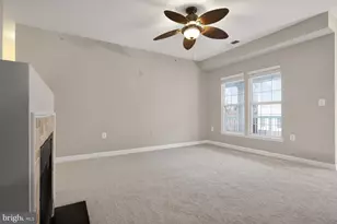 42531 Rockrose Square, Brambleton, VA 20148 - Photo 15