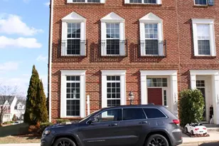 13570 Village Green Dr, Leesburg, VA 20176 - Photo 1