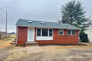 110 N Madison St, Middleburg, VA 20117 - Photo 1