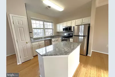 21798 Jarvis Square, Ashburn, VA 20147 - Photo 3