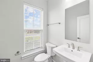 23158 Horseshoe Trl Sq, Ashburn, VA 20148 - Photo 23