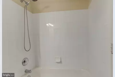 645 Constellation Square SE #J, Leesburg, VA 20175 - Photo 27