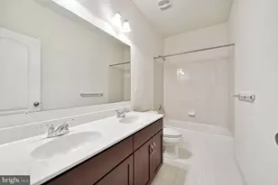 42938 Courtland Chase Square, Ashburn, VA 20148 - Photo 23