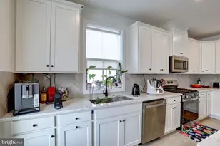 43330 Farringdon Sq, Broadlands, VA 20148 - Photo 7