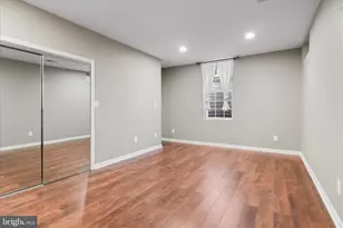 25209 Eisenhower Dr, Chantilly, VA 20152 - Photo 23