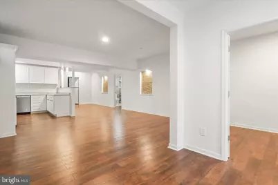 25209 Eisenhower Drive, Chantilly, VA 20152 - Photo 19