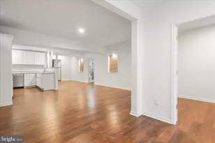 25209 Eisenhower Dr, Chantilly, VA 20152 - Photo 19