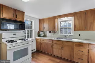 33675 Snickersville Turnpike, Bluemont, VA 20135 - Photo 11