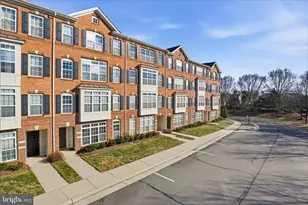 22768 Ferncrest Terrace, Brambleton, VA 20148 - Photo 5