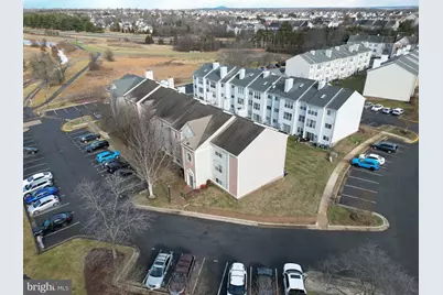 1123 Huntmaster Terrace NE #202, Leesburg, VA 20176 - Photo 3