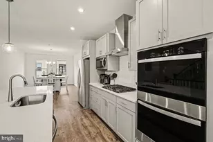 45956 Swallow Ter, Sterling, VA 20165 - Photo 3