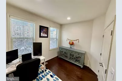 23689 Sailfish Square, Brambleton, VA 20148 - Photo 9