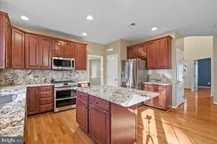 25413 Bradshaw Dr, Chantilly, VA 20152 - Photo 15