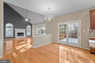 25413 Bradshaw Dr, Chantilly, VA 20152 - Photo 17