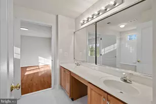 25413 Bradshaw Dr, Chantilly, VA 20152 - Photo 39