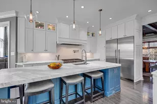 25604 12 Cedars Ct, Chantilly, VA 20152 - Photo 17