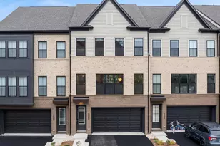 22976 Copper Tree Ter, Ashburn, VA 20148 - Photo 3
