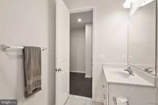 19298 Forked Creek Terrace, Leesburg, VA 20175 - Photo 15