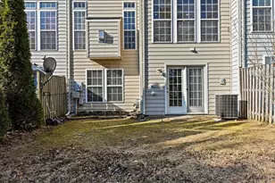 22047 Chelsy Paige Square, Ashburn, VA 20148 - Photo 41