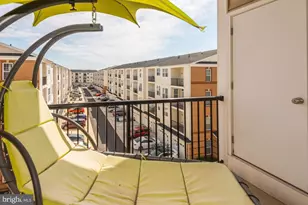 23540 Belvoir Woods Terrace, Ashburn, VA 20148 - Photo 27