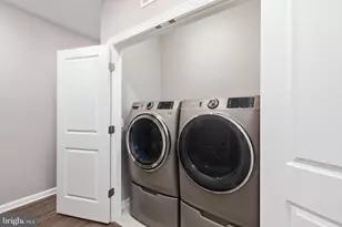 20700 Wood Quay Dr, Sterling, VA 20166 - Photo 23