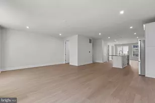 44510 Lowestoft Sq, Ashburn, VA 20147 - Photo 9