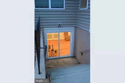 17000 Charlesbourg Place, Round Hill, VA 20141 - Photo 3