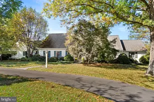 16309 Hamilton Station Rd, Waterford, VA 20197 - Photo 3