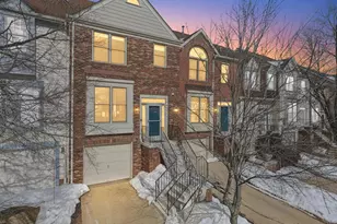 46919 Trumpet Cir, Sterling, VA 20164 - Photo 1