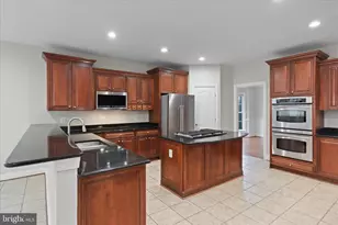 18771 Thomas Lee Way, Leesburg, VA 20176 - Photo 31