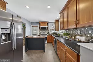 100 S Hughes St, Hamilton, VA 20158 - Photo 9