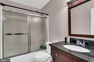 43553 Dempsey Ln, Chantilly, VA 20152 - Photo 35