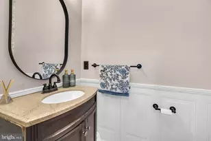 43553 Dempsey Ln, Chantilly, VA 20152 - Photo 17